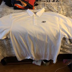 Reeboks men’s dress shirt