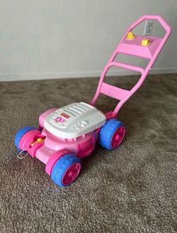 Fisher- Price Bubble Mower, Pink.