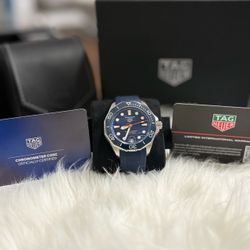 TAG Heuer Aquaracer Automatic 300m 43mmBlue Dial Rubber Strap, Box & Papers 2026
