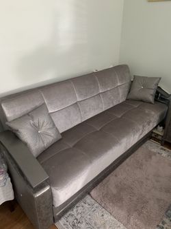 Pullout Couch