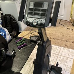 LifeCore Fitness Bike 1050RBs, 2010