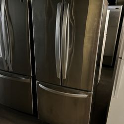 Lg 30”Wide French Style Stainless Steel Refrigerator