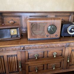Antique Radios, Table Top Style