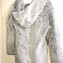 PINK Victoria’s Secret Cardigan 