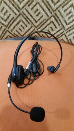Calls/gaming headset for smartphone,ps4,xbox one,pc,tablet.