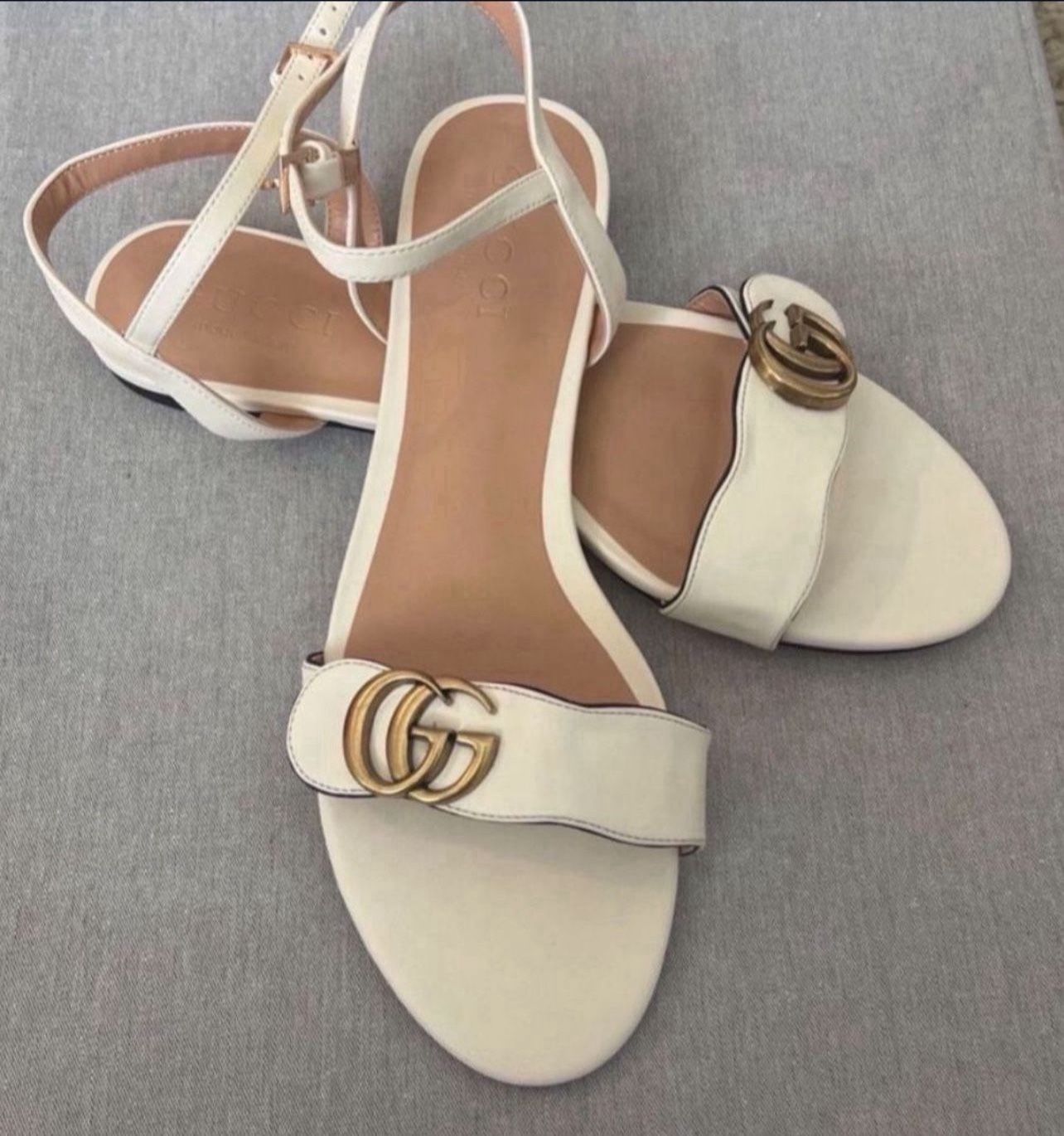 Gucci Flat Sandal Ivory White Size US 9.5-10 Authentic Is 920