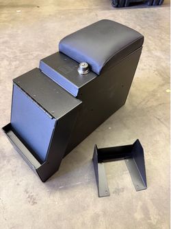 Tuffy center console Jeep wrangler YJ 92-95