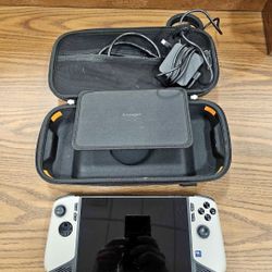 MSI Claw 18 AI+ With Case