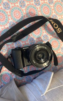 A 5100 Sony 16-50 oss