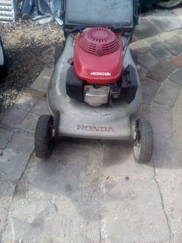 Honda Lawn Mower 