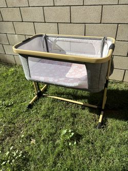 New Born/ Baby Bassinet