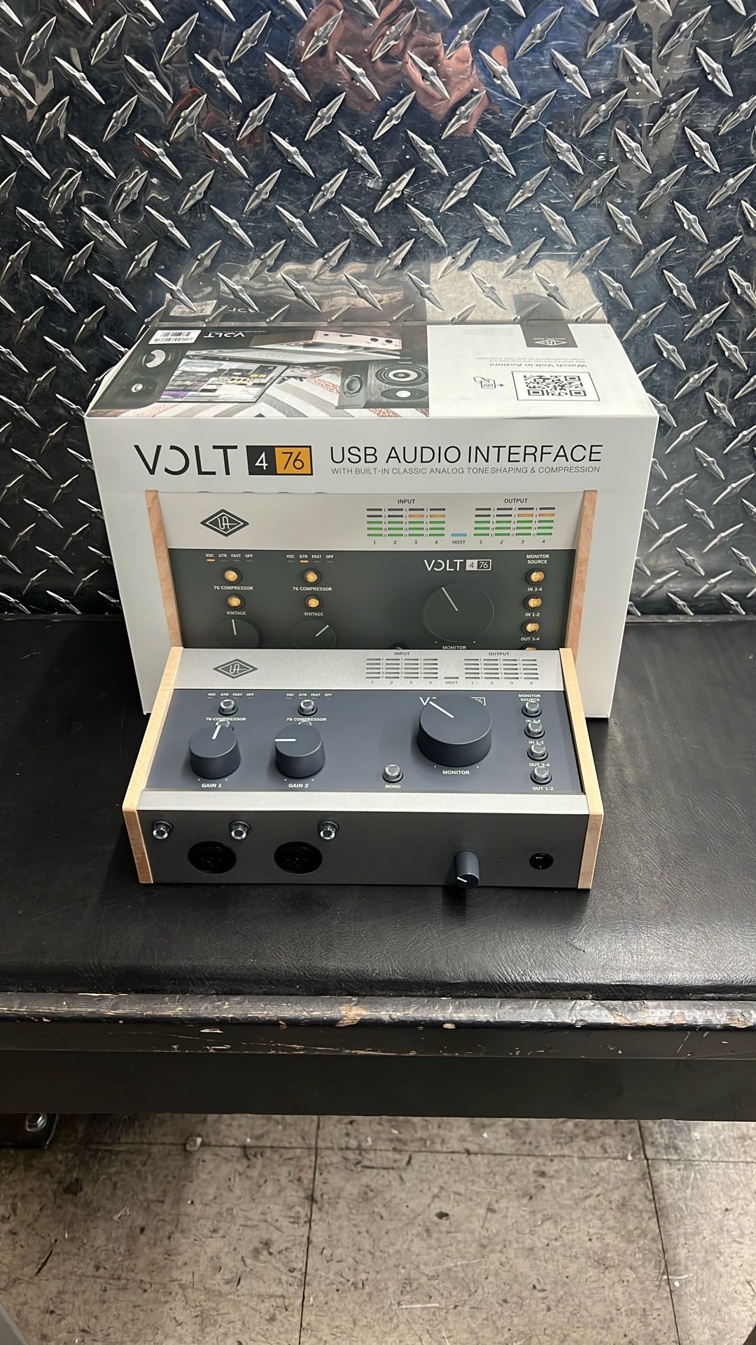 Universal Audio Volt 476 USB Recording Audio Interface