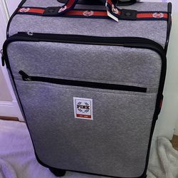 Victoria’s Secret Pink Wheelie ,New