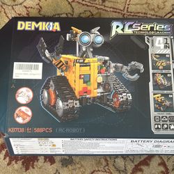 Robot Toys Building Set for Kids and Adults, Rechargeable 4-in-1 Remote & APP...