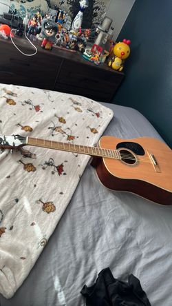 Mitchell D120 dreadnaught acoustic guitar