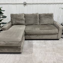 Beautiful Sectional Sofa Couch - Reversible Chaise - Cleaned - Comfy - Delivery Available 