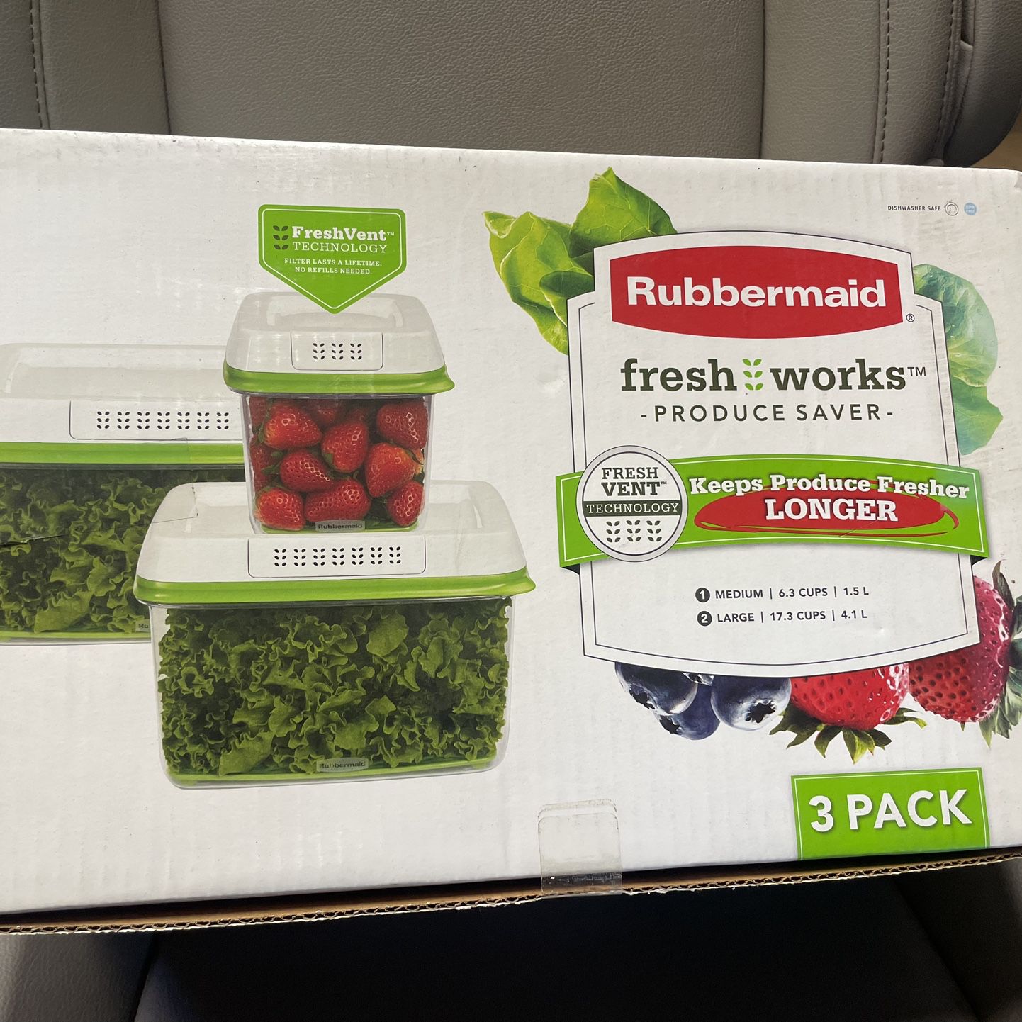 Rubbermaid FreshWorks Produce Saver Storage Container Medium 6.3 Cup 1.5 L  Green