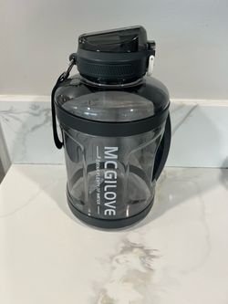 One Gallon Water Bottle with Handle,Straw & Chug Lid Water Bottles Motivational Water Jug Large Size Sports Drinking Cup for Travel Gym Cycling (New)