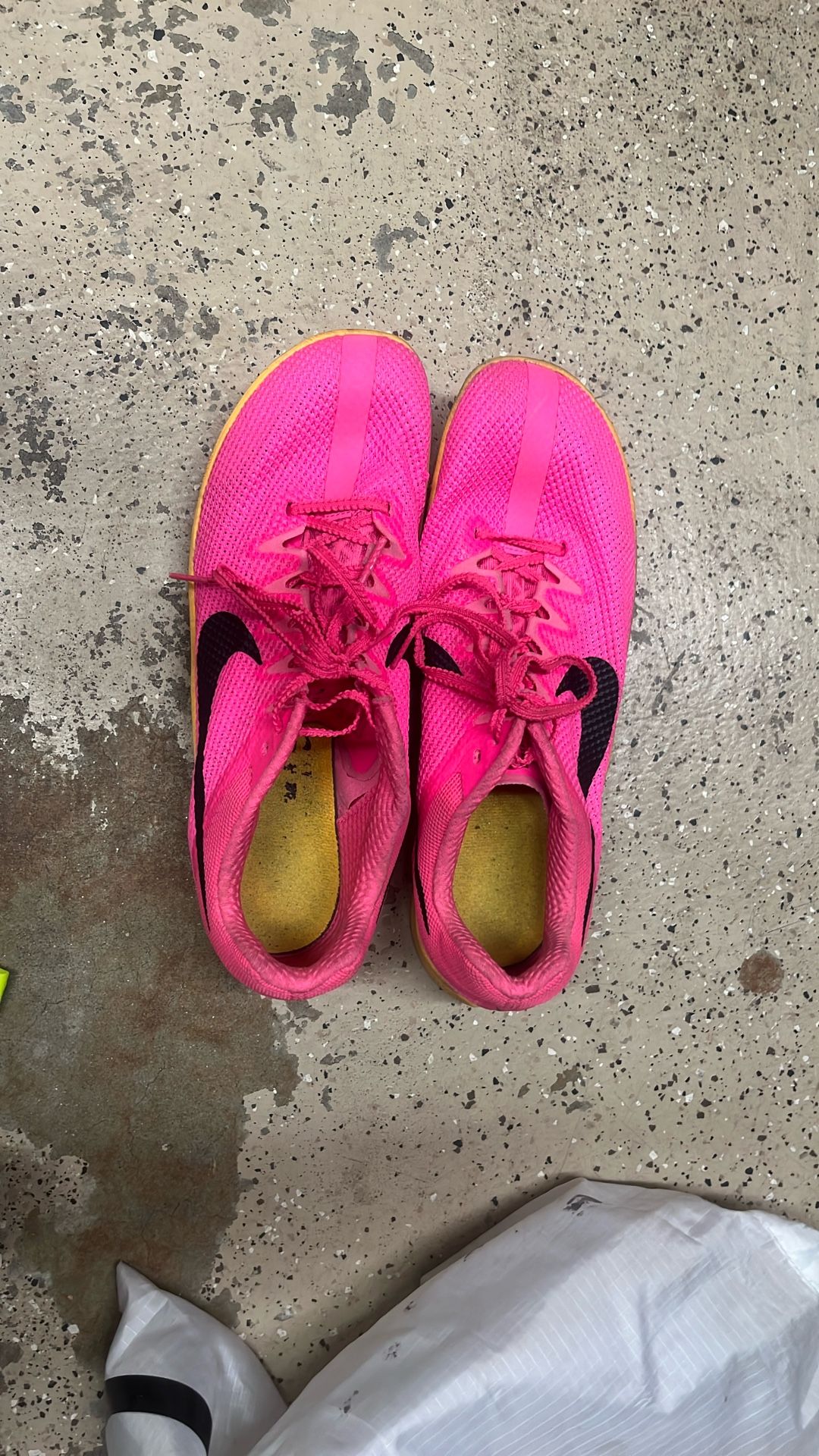 Nike Rival Distance
