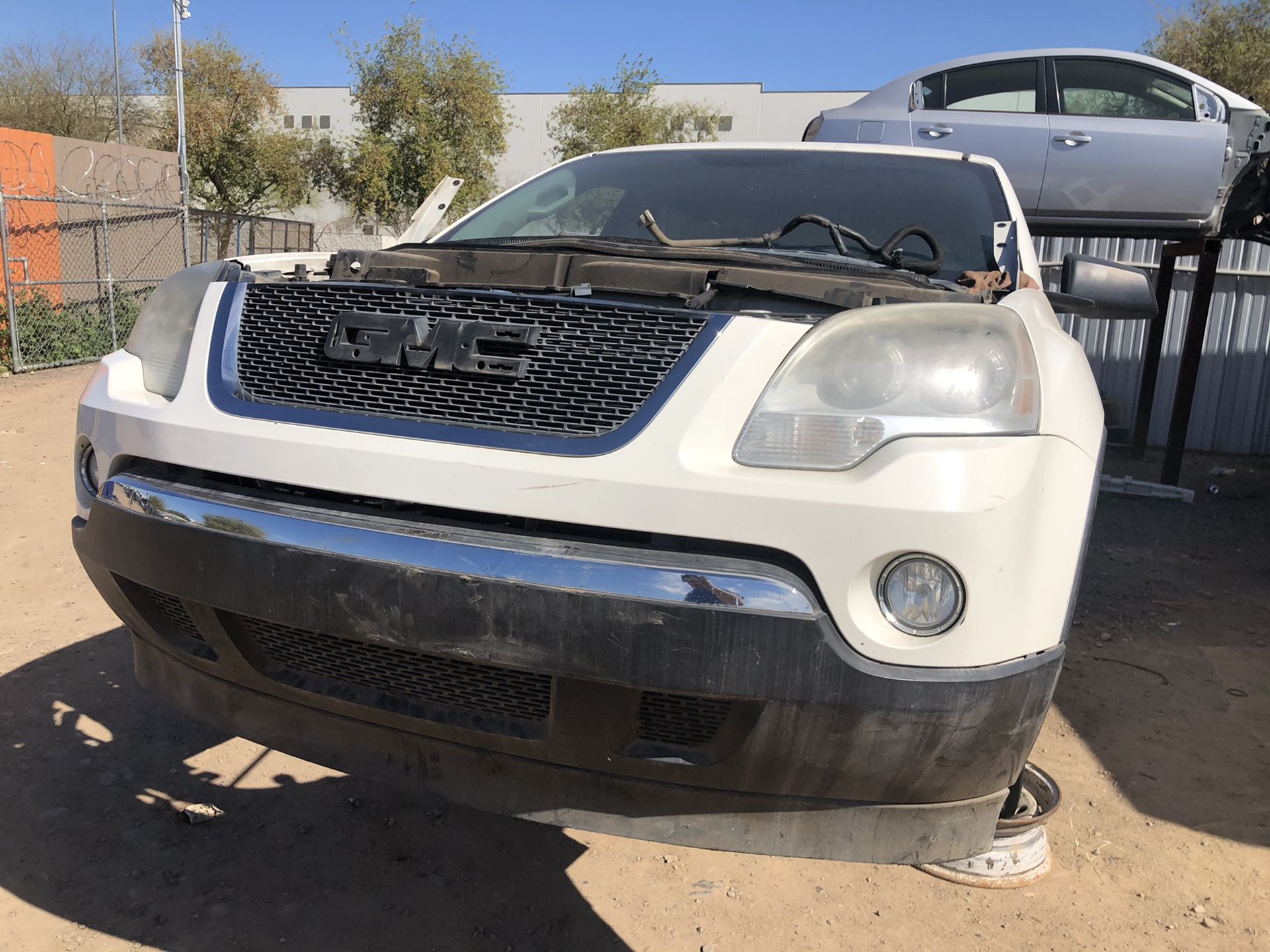 GMC Arcadia parts