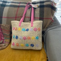 New Women’s Pretty Bags For Beach Or Leisure