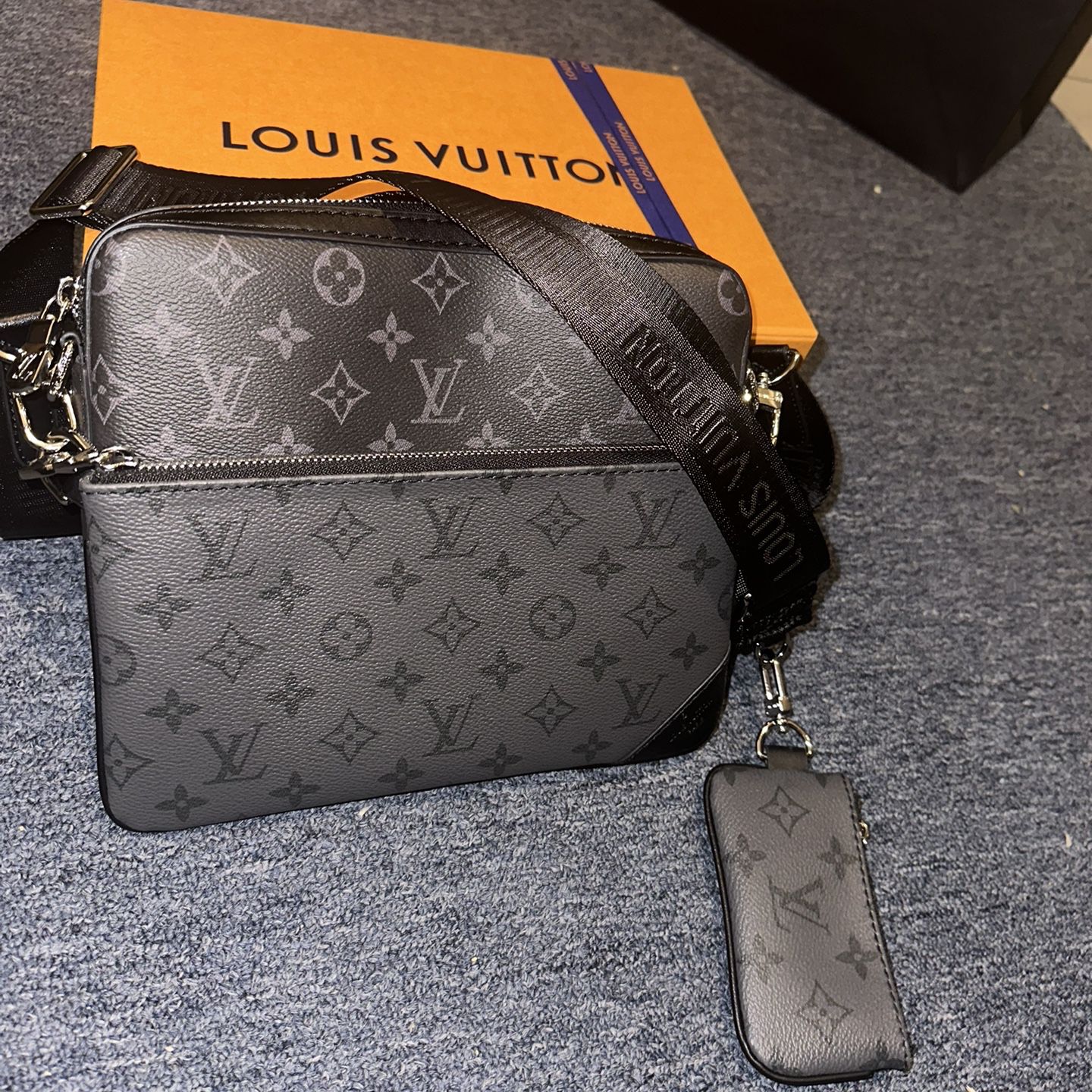 Louis Vuitton, Bags, Louis Vuitton Trio Messenger