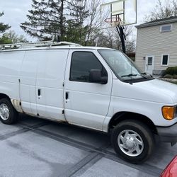 2007 Ford E-250