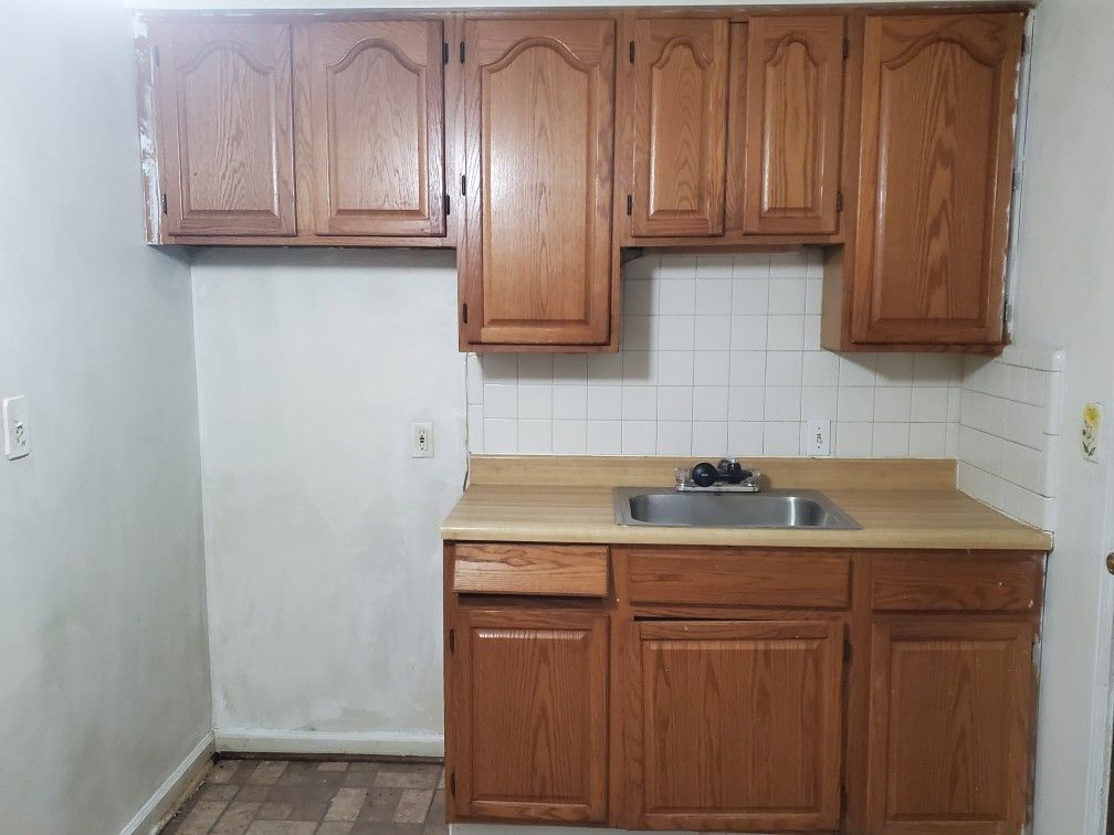 New And Used Kitchen Cabinets For Sale In Grosse Pointe Mi Offerup