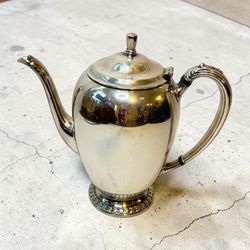 Vintage Oneida Silver Plate Coffee Pot