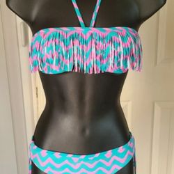 Billabong 2 Piece Swimsuit wit tasseled Halter nylon spandex women S (14)
