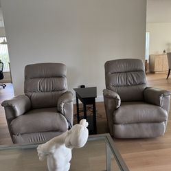 Power Rocking Recliner 