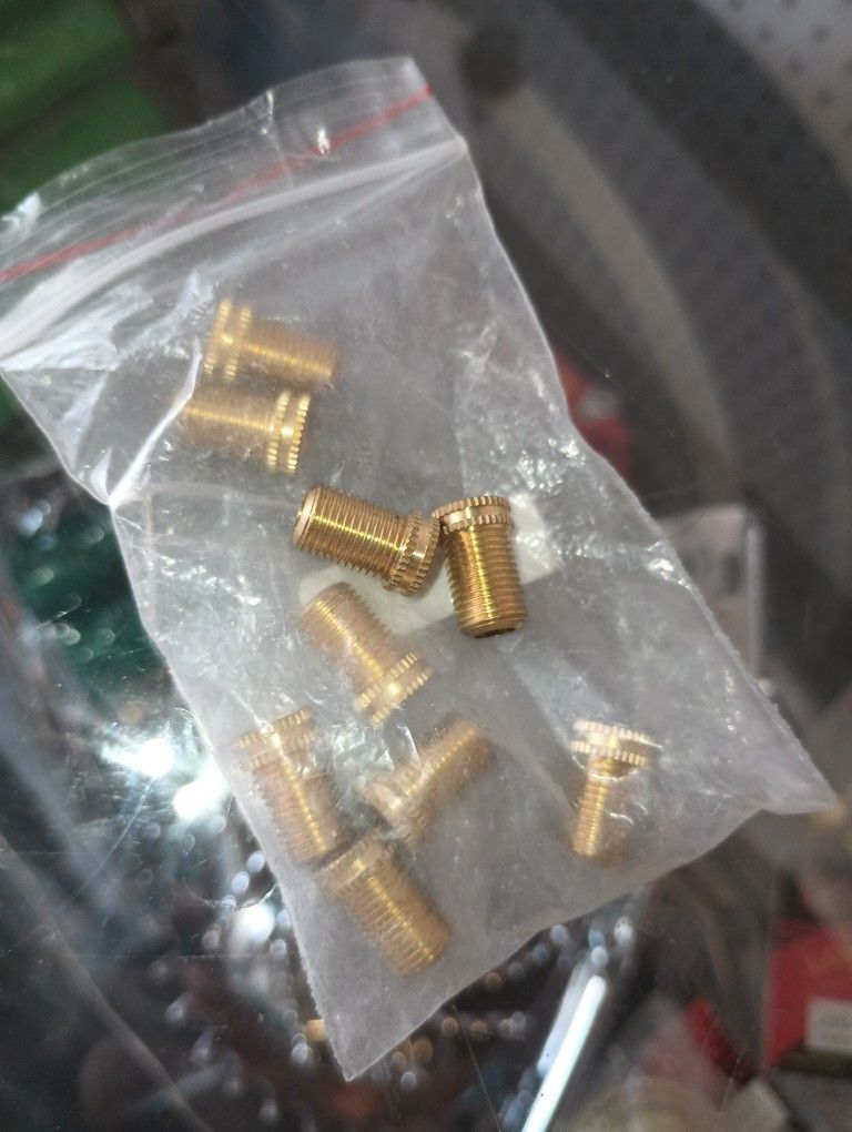 Presta Valve Adapters For Bicycle Tubes