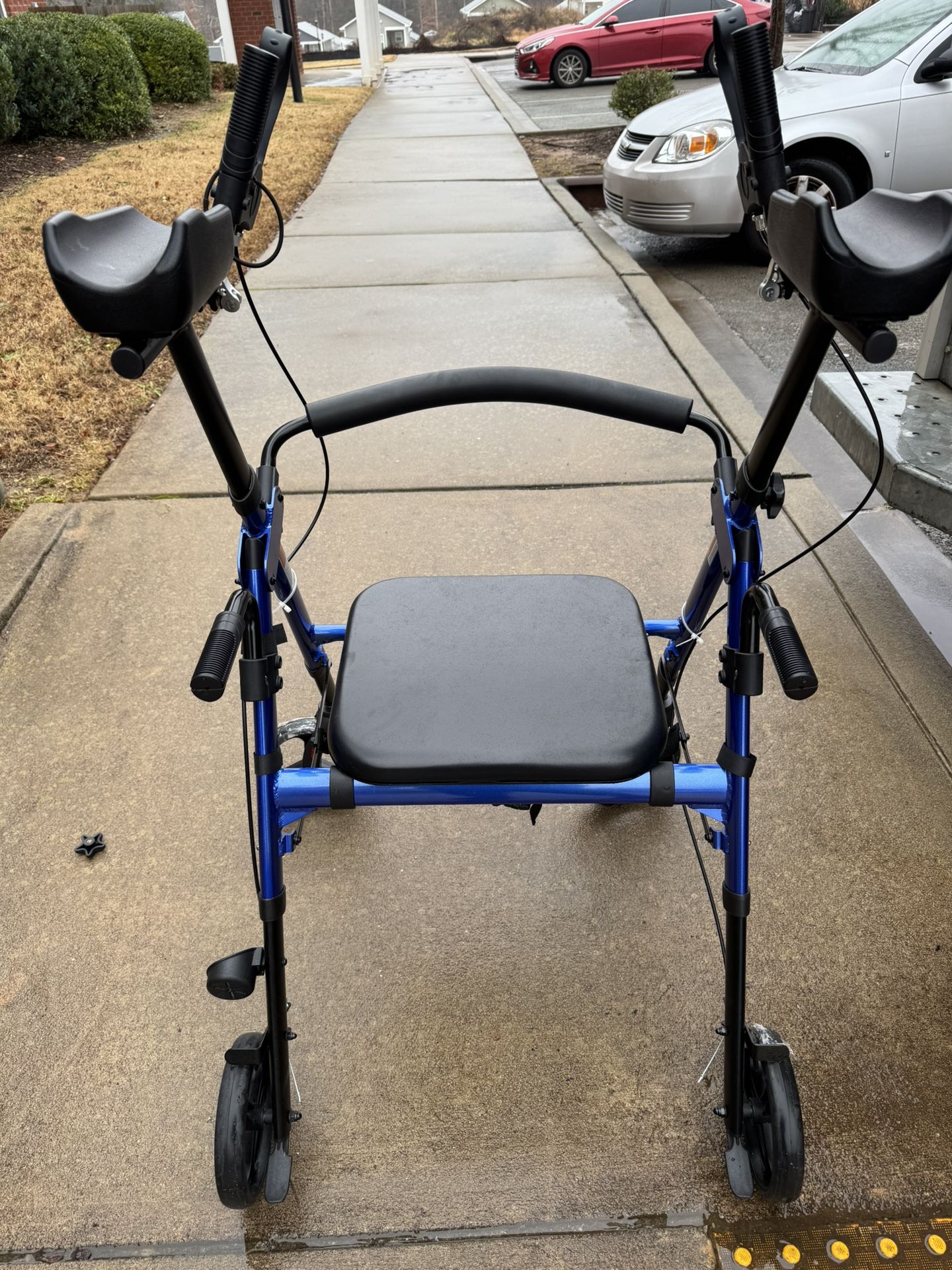 Bariatric Rollator Walker