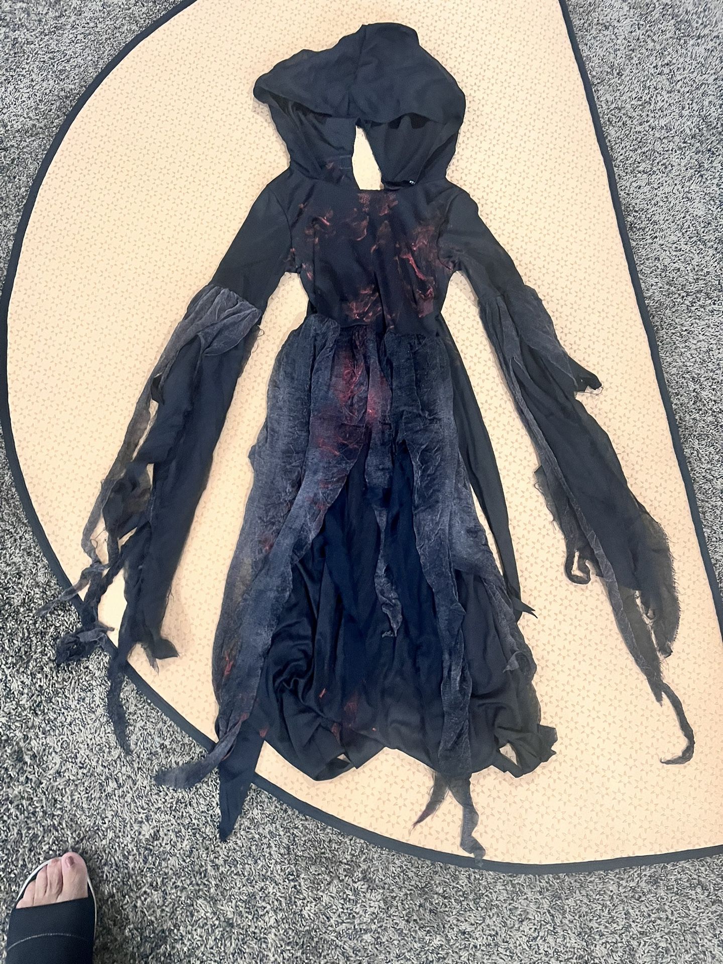 HALLOWEEN COSTUME - WITCH DRESS WITH HOOD - SIZE SMALL - BLACK