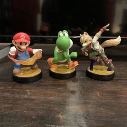 Amiibos (Mario, Yoshi, Fox)