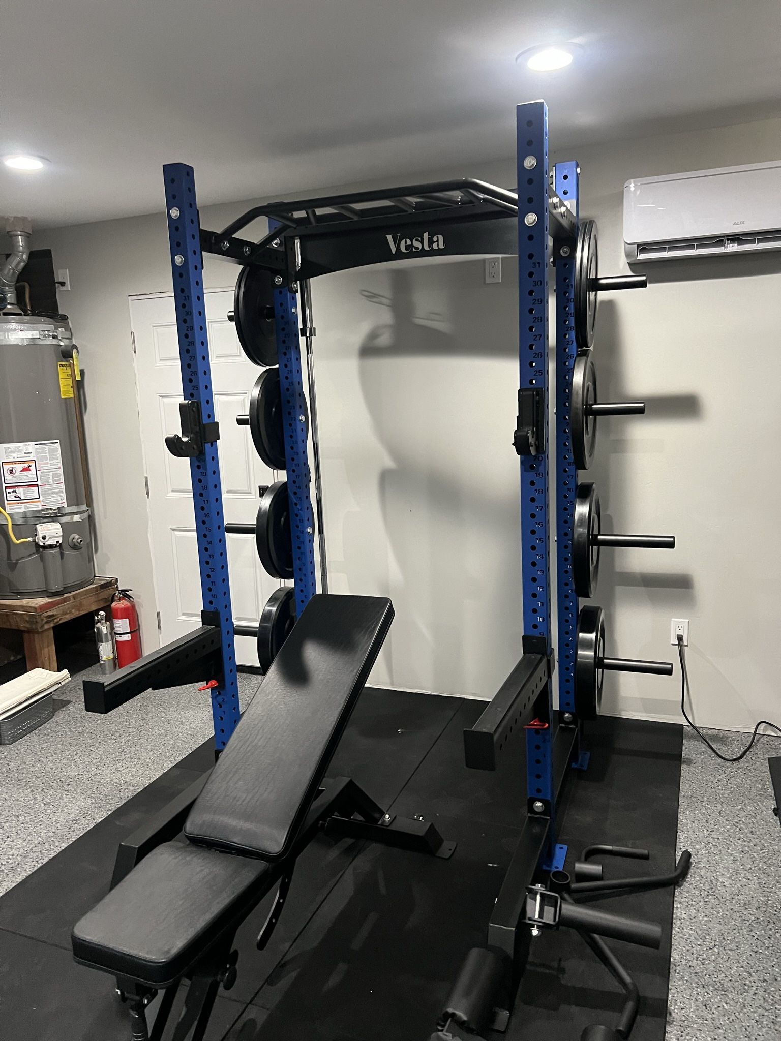 SQUAT RACK/ HR1000/ VESTAFITNESS/ WEIGHTS/ BARBELL/ BENCH/ GYM EQUIPMENT/ FREE DELIVERY 🚚