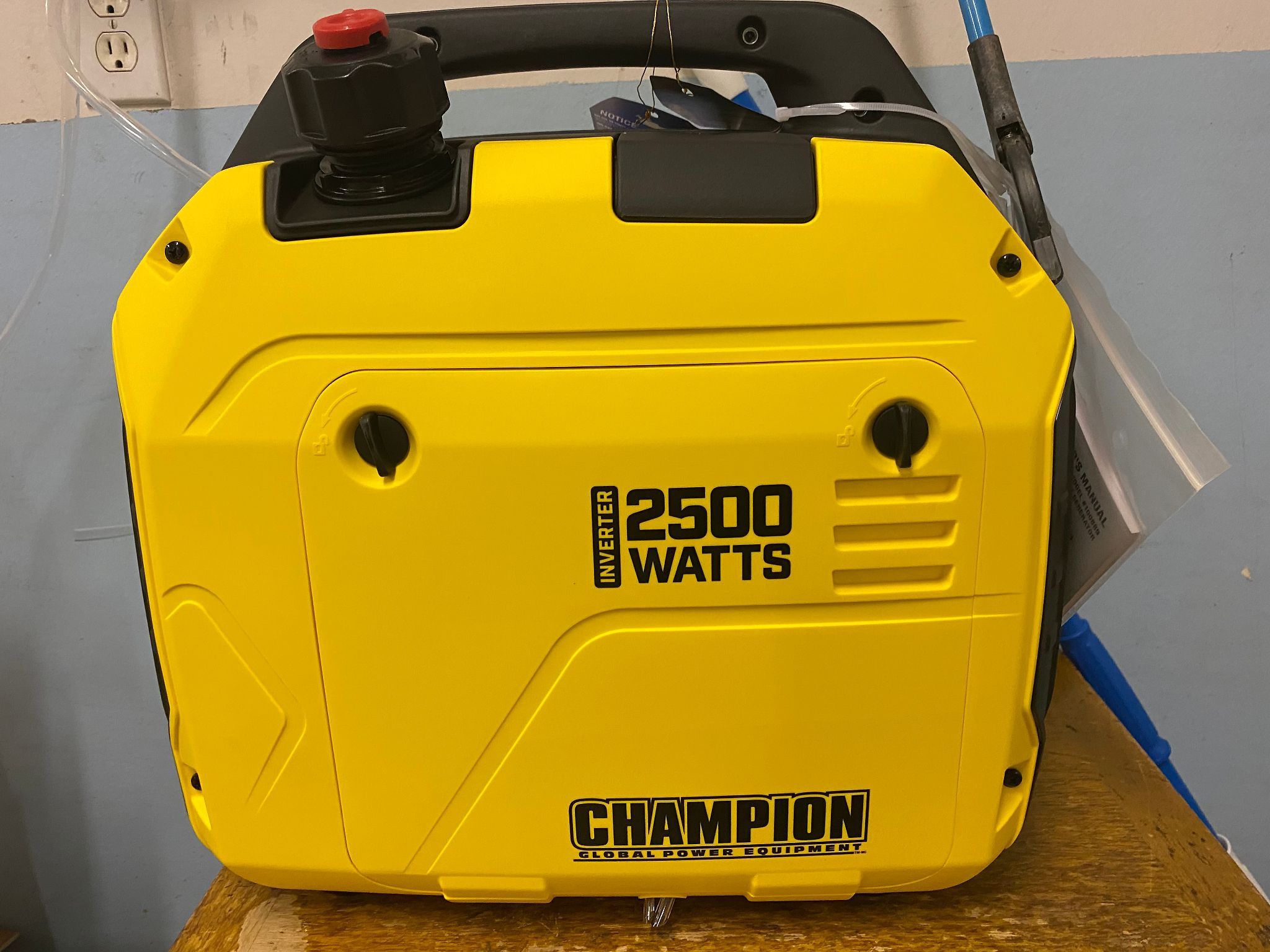 2500-Watts Gas Generator