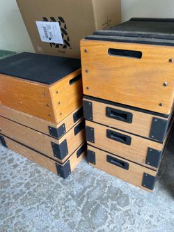 Step exercise boxes