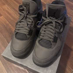 Men’s Size 10 Cave Stone Jordan 4’s