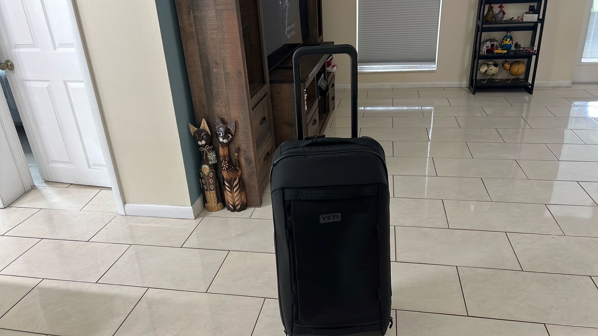 water proof travel luggage