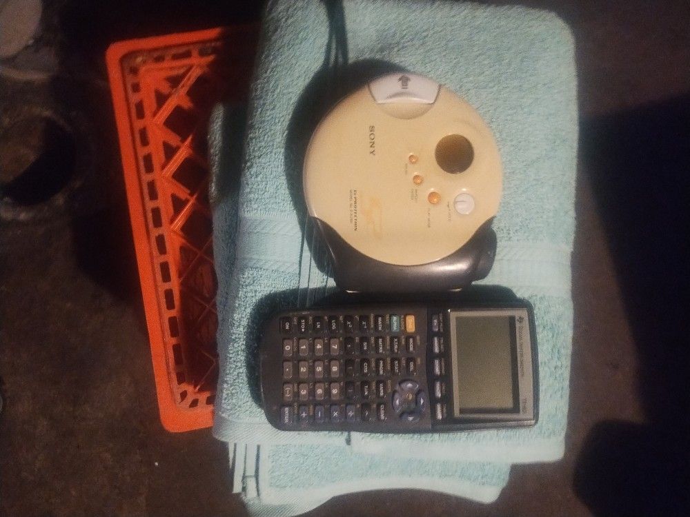 Sony Model Dsj301 Calculator Texas Inst. Tl83