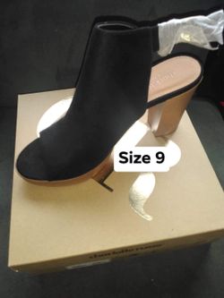 New women’s heels shoes size 9