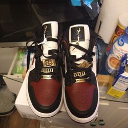 AJ 1 SIZE 5.5 Y