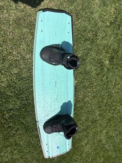 Men’s Ronix Wakeboard With Boots