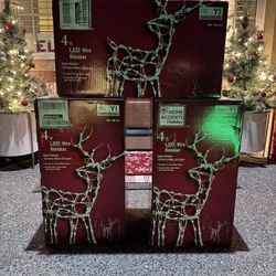 4 foot LED Reindeer Christmas Decorations NIB X3
