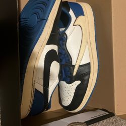 Air Jordan Low Travis Scott Fragment Size 4y
