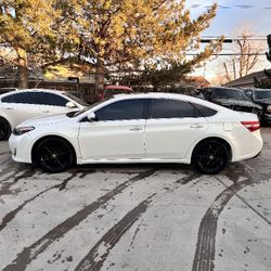 2013 Toyota Avalon XLE