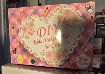 Kids Makeup Kit