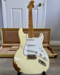 Fender Custom Shop Relic Yngwie Malmsteen 