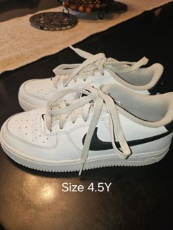 Nike Air Force 1